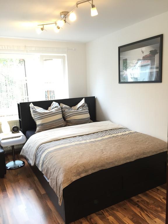 Traumwohnung Stuttgart Pokój zdjęcie